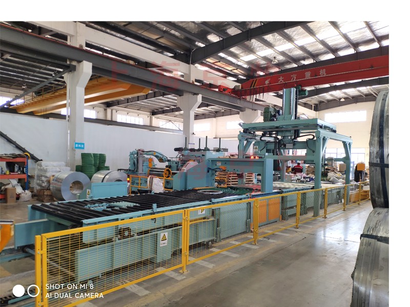 维富集团——重庆昆山分公司 全自动钢带翻转取料、缠绕式包装、称重、贴标、桁架码垛一体机